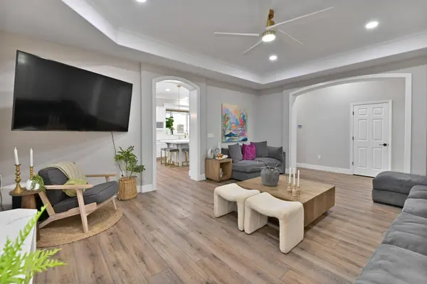 11038 Victory AVE, Oakdale, CA 95361