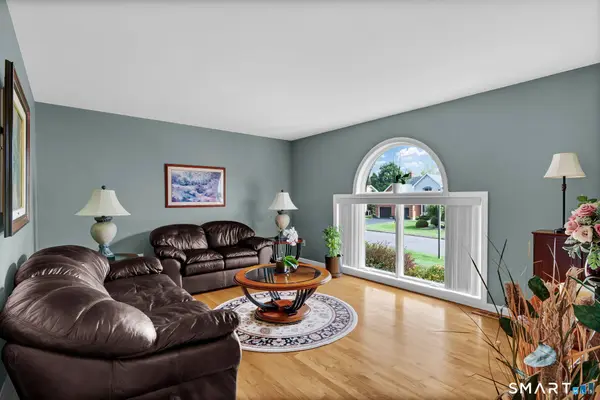 21 Hidden Valley Drive, Rocky Hill, CT 06067