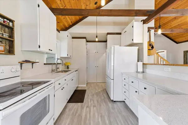 11403 Woodacre RD, Grass Valley, CA 95949