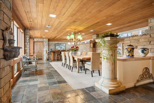 6525 Curtola Ranch RD, Auburn, CA 95602