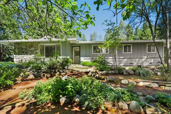 12586 Gayle LN, Nevada City, CA 95959