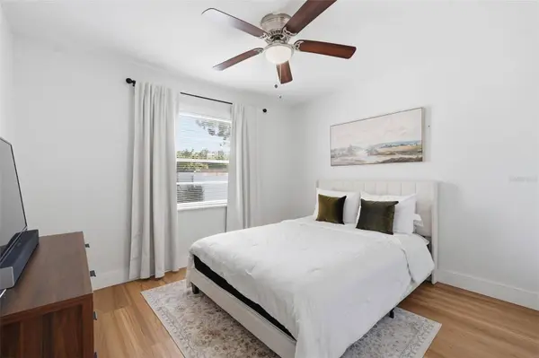 5520 FULMAR DR, Tampa, FL 33625