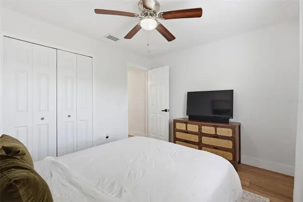 5520 FULMAR DR, Tampa, FL 33625