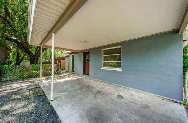 705 3RD AVE NE #C, Largo, FL 33770