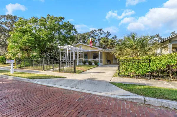 116 READ ST, Tarpon Springs, FL 34689