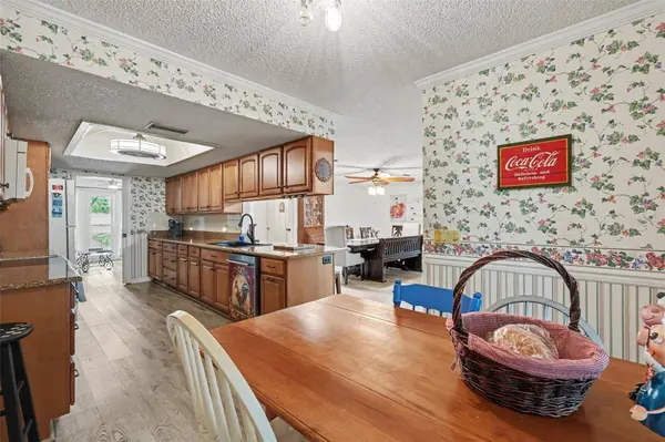 8251 EARLSHIRE LN, Spring Hill, FL 34606