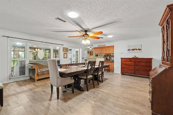 8251 EARLSHIRE LN, Spring Hill, FL 34606