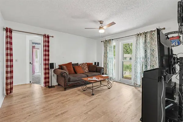8251 EARLSHIRE LN, Spring Hill, FL 34606