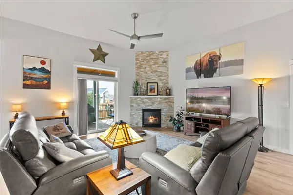 4530 Yew AVE, Redmond, OR 97756