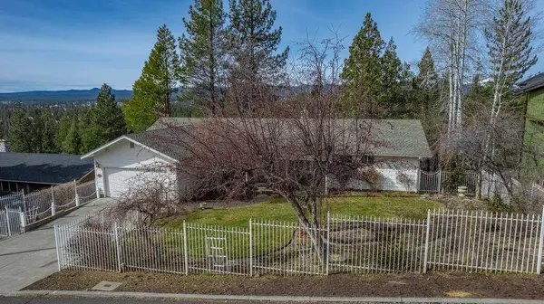 2101 Cascade View DR, Bend, OR 97703