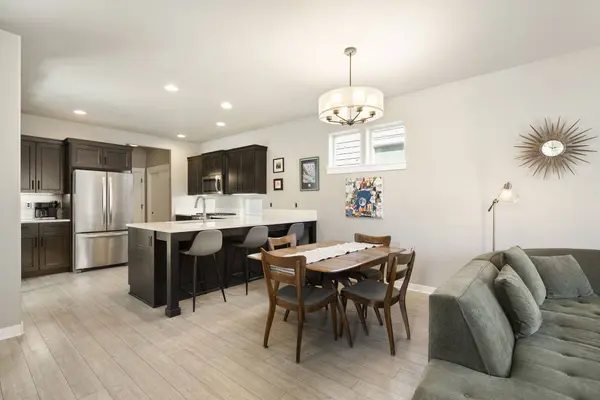 20836 SE Sunniberg Ln, Bend, OR 97702