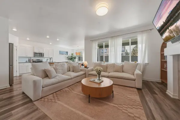 61675 Depot LOOP, Bend, OR 97702