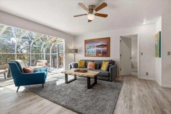 2003 4th ST, Bend, OR 97703