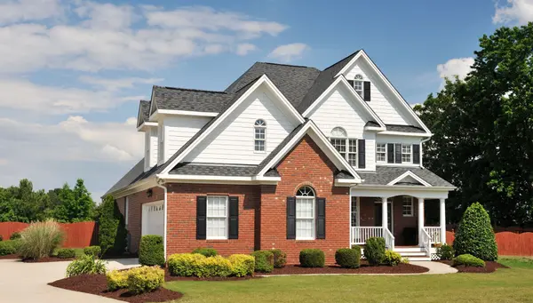 Carolyn Reis Real Estate & Co., Inc. Bridgewater Realtor (5)