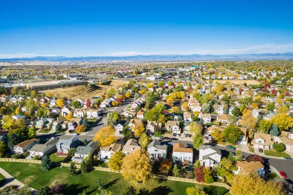 Carolyn Reis Real Estate & Co., Inc. Bridgewater Realtor (23)