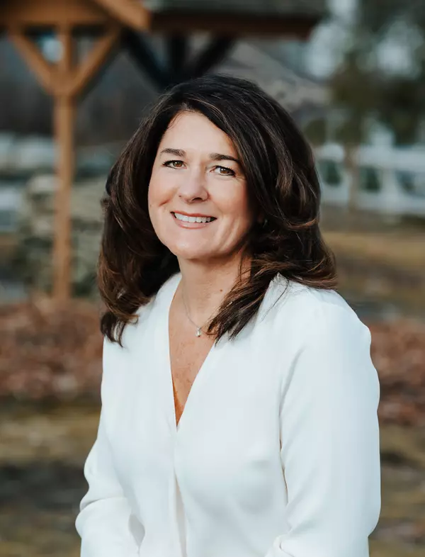 Carolyn Reis Realtor