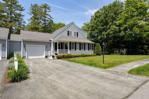 9 Elisha Dr #9, Middleboro, MA 02346