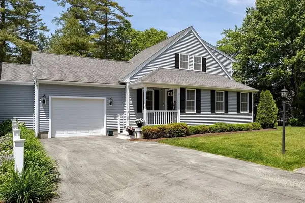 9 Elisha Dr #9, Middleboro, MA 02346