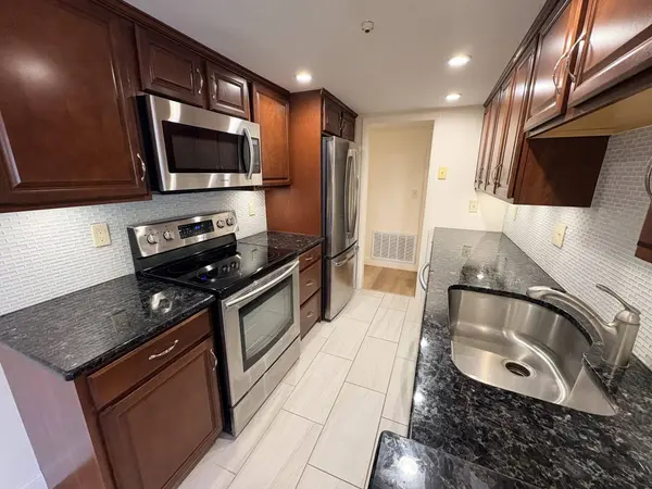 34 Brian Dr #C, Stoughton, MA 02072