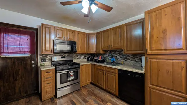 601/603 Cactus ST, Santa Clara, NM 88026