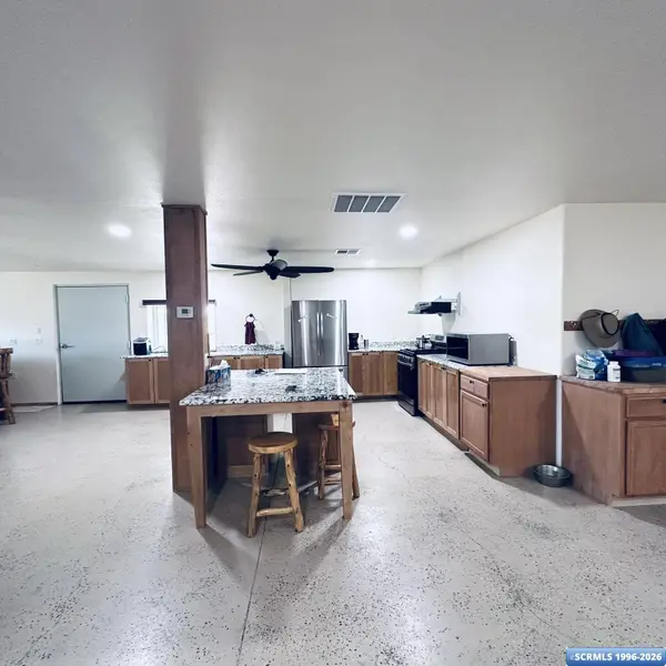 22 Otis LN, Silver City, NM 88061