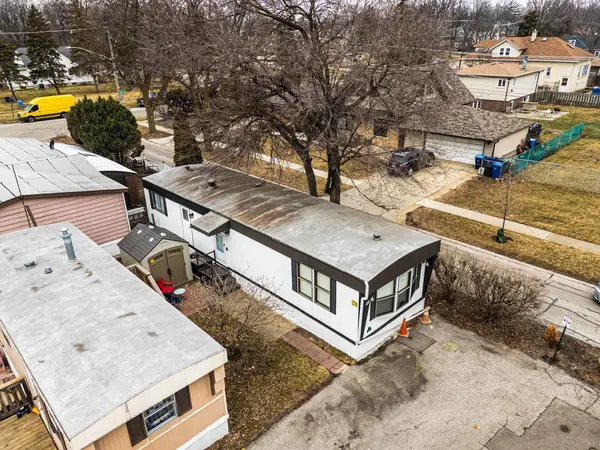 2993 Curtis ST #13, Des Plaines, IL 60018