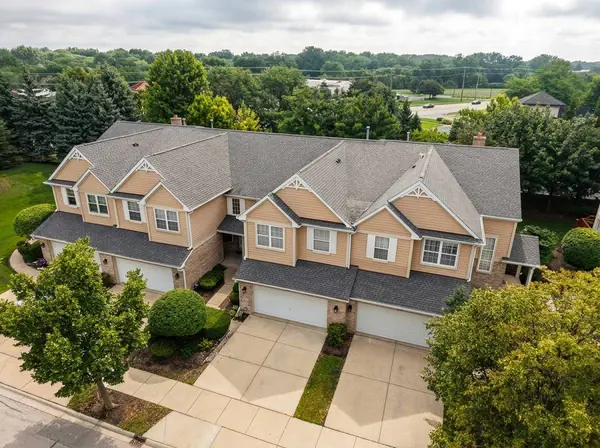 205 Westminster DR, Bloomingdale, IL 60108