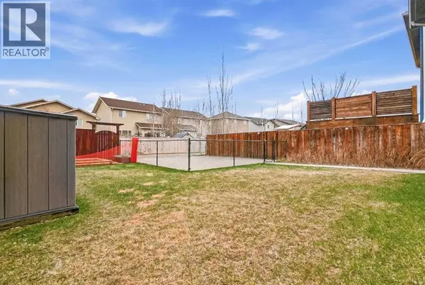 389 Moonlight Way, Lethbridge, AB T1J5K1