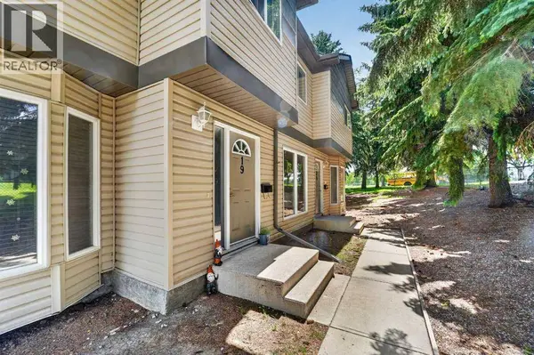 19, 275 Columbia Boulevard W, Lethbridge, AB T1K4B8
