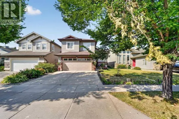 62 Coalbanks Gate W, Lethbridge, AB T1J2A1