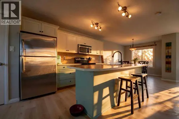 71 Keystone Terrace W, Lethbridge, AB T1J2A1