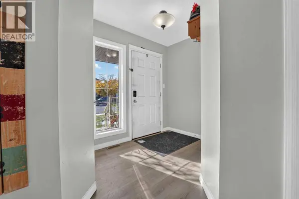 71 Keystone Terrace W, Lethbridge, AB T1J2A1