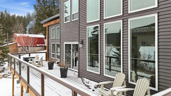 6061 Robertson RD, Williams Lake, BC V2G 4Y5