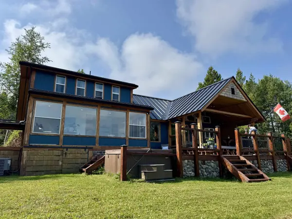3799 Allpress RD, 150 Mile House, BC V0K 2G0