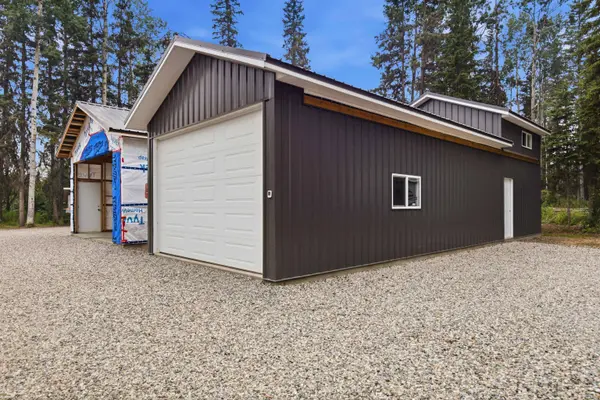 3845 Allpress RD, 150 Mile House, BC V0K 2G0