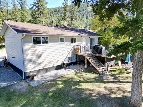 1245 N Twelfth AVE, Williams Lake, BC V2G 2N9