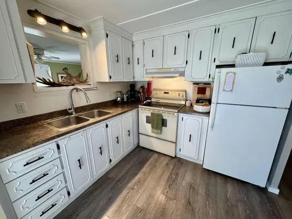 1015 Dairy RD, Williams Lake, BC V2G 4L3