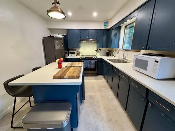 1265 Resker PL, Williams Lake, BC V2G 4H9