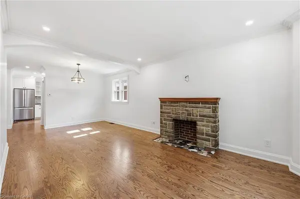 87 Empress Avenue, Hamilton, ON L9A 1M5