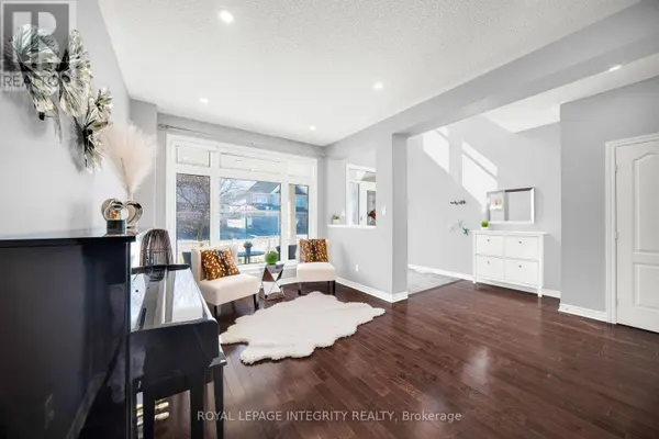 568 EGRET WAY, Ottawa, ON K2C3H2