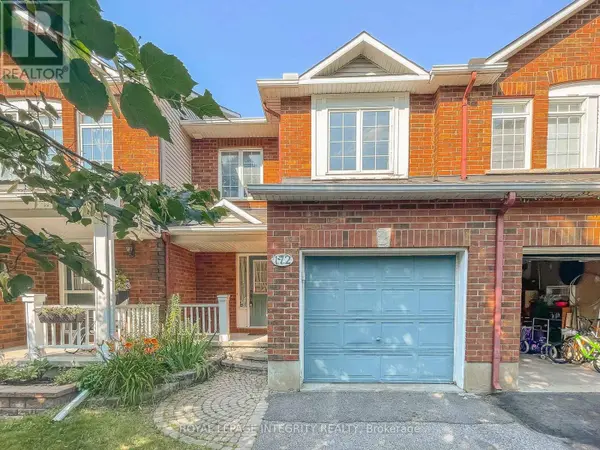 172 GRAY CRESCENT, Ottawa, ON K2K3L8