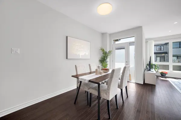 353 Cornice ST, Orleans - Convent Glen And Area, ON K1W 0P8