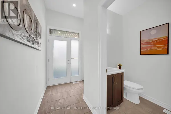 353 CORNICE STREET, Ottawa, ON K1W0P8