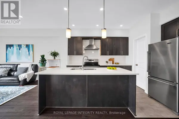 353 CORNICE STREET, Ottawa, ON K1W0P8