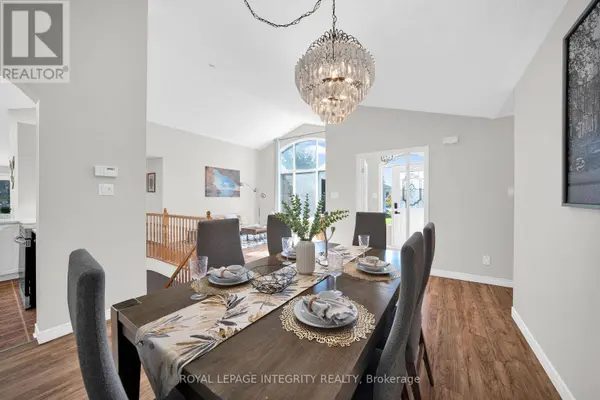 804 HOT SPRINGS WAY, Ottawa, ON K1V1R9