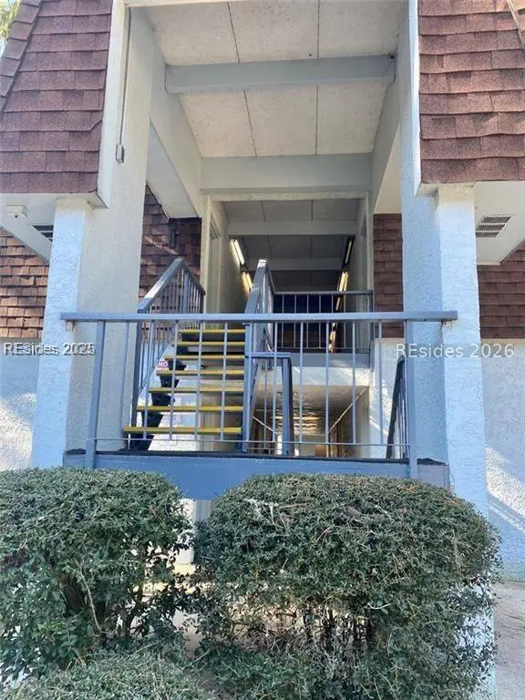 100 Woodhaven DR #109, Hilton Head Island, SC 29928
