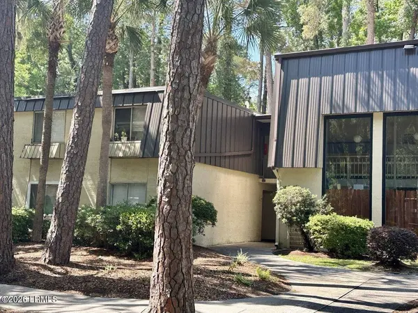 100 Woodhaven DR Drive, Hilton Head Island, SC 29928