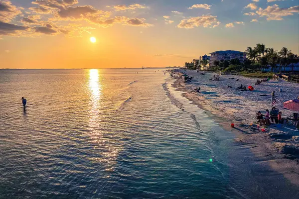 The Best Kept Secret Beaches in SWFL That Locals Actually Go To