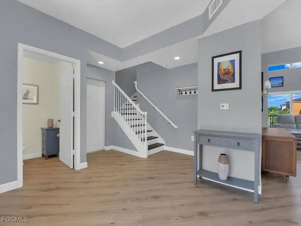 4500 Botanical Place CIR #4, Naples, FL 34112