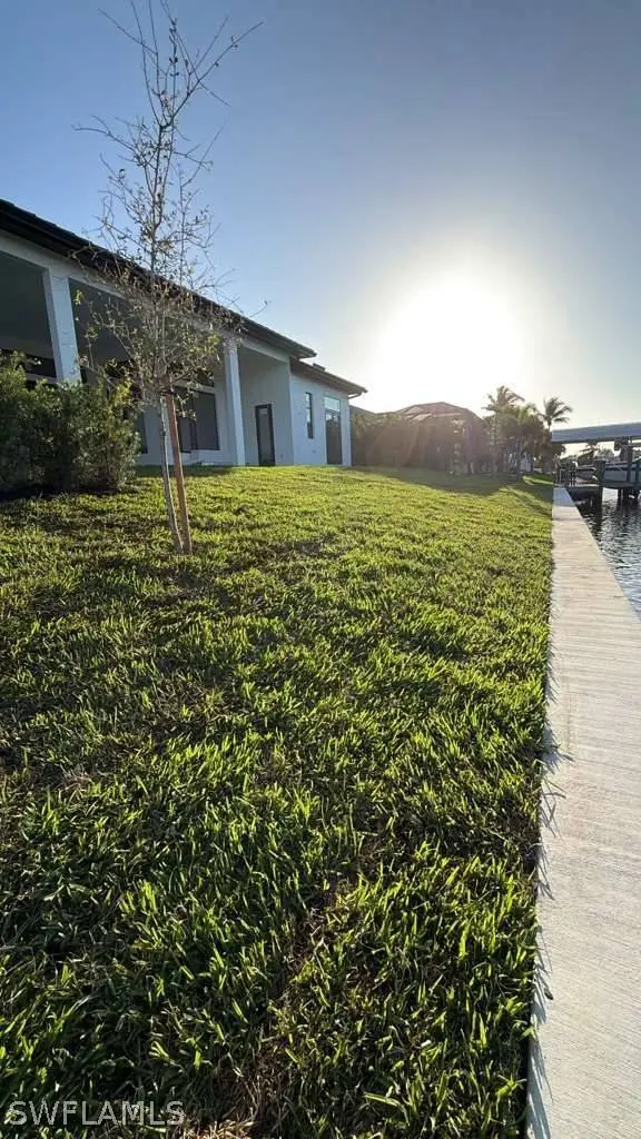 2605 SW 25th TER, Cape Coral, FL 33914